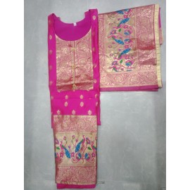 Traditional Kurti & Dupatta Set 